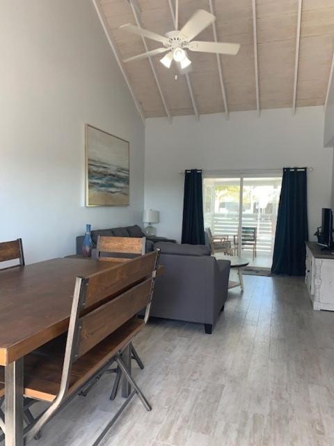 Grace Bay Place酒店 外观 照片