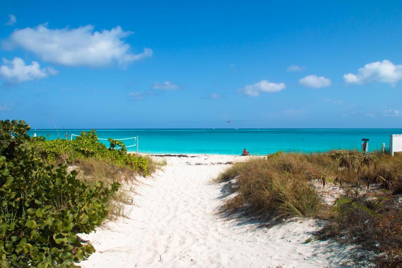 Grace Bay Place酒店 外观 照片